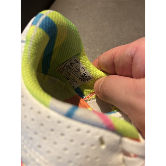 GUC Women’s Saucony Kinvara Pro Tokyo S10847-07 Running Shoes Sz 9 40.5 EU - Picture 8 of 11